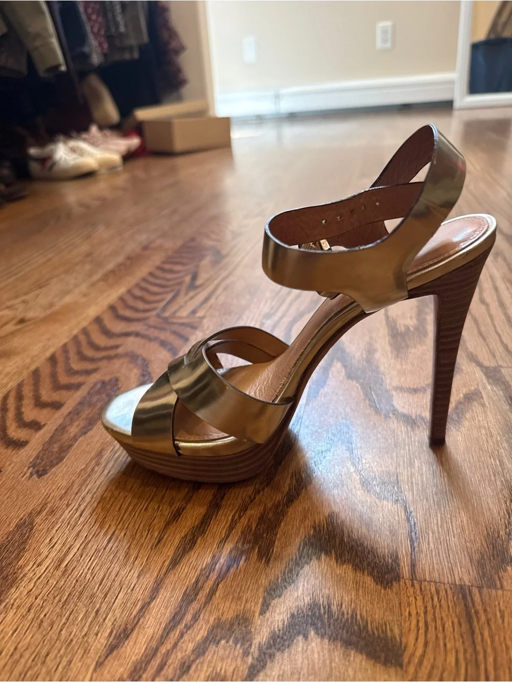 Coach Dani Mirror Metallic Gold Leather Strappy Heels Size 7